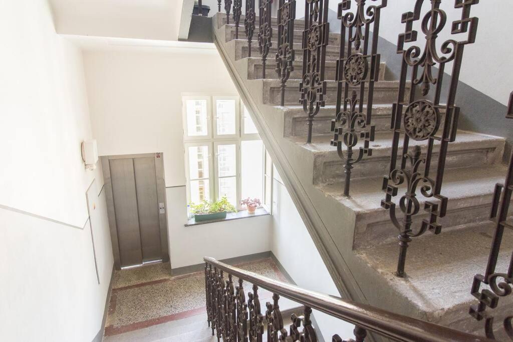 Apartamento Studio In The Historic Center Praga Exterior foto